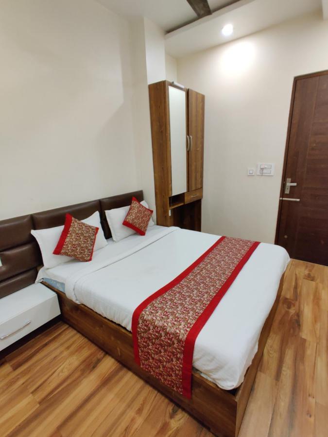 Hotel 56 - 200 Meter From Golden Temple Amritsar Exteriér fotografie